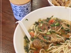 -阿扁杭州面(苗圃店)