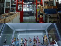 -席娜卡琳火车铁道夜市