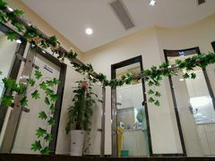 -美酷口腔牙齿矫正(江桥万达店)