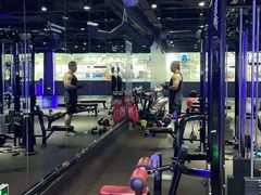 -一兆韦德健身(浦东万达会所)