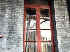 -北京师范大学附属中学