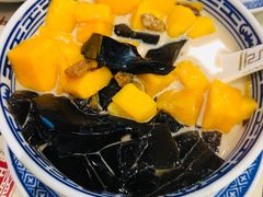 芒果烧仙草-捷信牛奶甜品世家(五道口店)