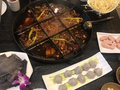 -仁虎老火锅(黄泥磅店)