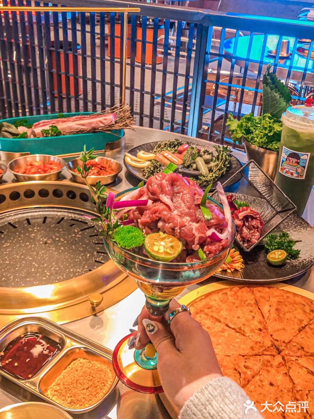 超大大屏幕的韩式烤肉店❤️‍🔥太适合拍照了📷