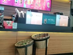 -星巴克(广州中华广场B1层店)