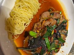 -渝信川菜 · 川味家常菜(财富购物中心店)
