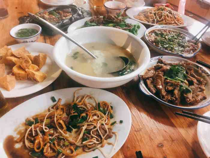 健兴潮菜海鲜大排档-"炒菜的技巧这么简单,但是像这一点点一样做.