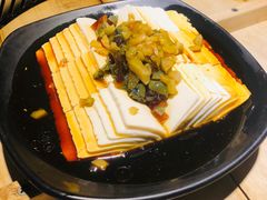 -地锅公社·现炒地锅鸡·地锅鱼·夜宵(罗锦路店)