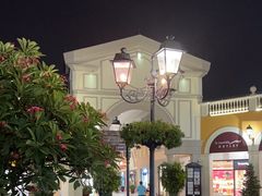 -佛罗伦萨小镇广佛名品奥特莱斯(疏港路店)