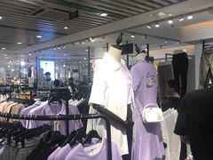 -三福时尚(三峡广场华夏银座店)