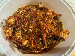 -凤凰路何眼镜香辣蟹(花果园店)