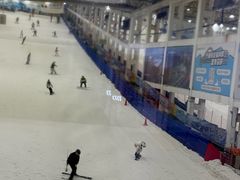 -乔波室内滑雪场