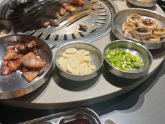 -缸桶屋韩国料理·全程帮烤(泰禾店)