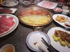 -小天鹅火锅·一线江景洪鼎旗舰店(洪崖洞店)