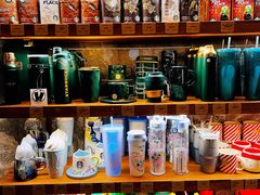 零售区-星巴克臻选(南京艾尚天地店)