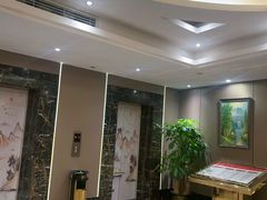 -康悦足疗(长安锦绣店)