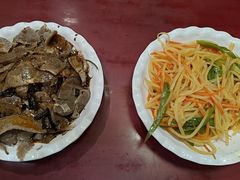 -金杨拉面王小吃面馆·牛三宝面·红烧牛肉粉