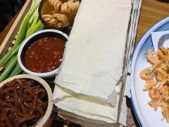 煎饼卷大葱-煎饼卷大葱