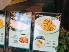 -延年酒店-延飨餐厅(延年文苑店)