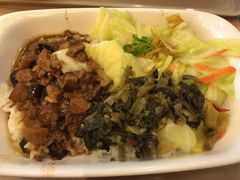 卤肉饭-永和大王(蛙嫩紫苏香·军博店)