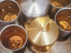 -银米·云南传统过桥米线(双廊黑金冠店)