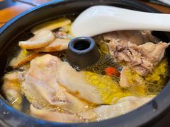 云南经典汽锅鸡-云海肴·汽锅鸡·云南菜(苏州中心店)