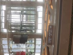 -天鹅湖大酒店