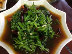 -俺家菜馆(百里峡店)