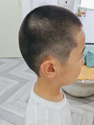 -米娜护肤造型