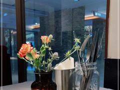 -阿妮叶李(光谷世界城店)