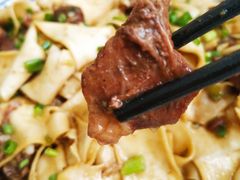 -壹阁胡羊焖饼(特色小吃街店)
