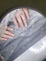 -HEYAN荷妍专业脱毛连锁机构