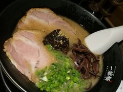 -一豚轩·烧鸟·豚骨拉面(五四路店)