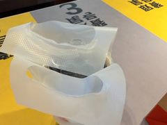 -麦当劳(广州南站B10检票口楼上)