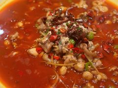 -莲餐厅·湖北菜·潜江小龙虾店(愚园路店)