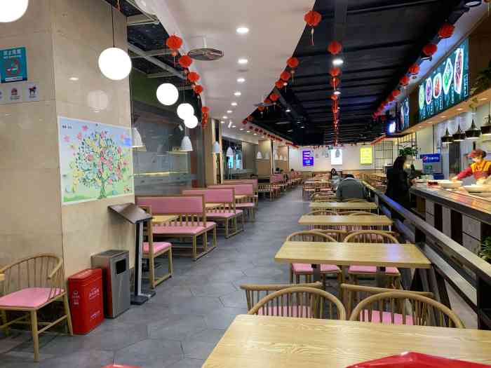 愉筷快餐(沙坪坝店)-"今天也点了我最喜欢吃的粉蒸肉.但是今天明.