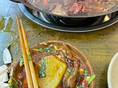 -黄潇洒老火锅(九眼桥宏济巷店)