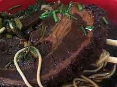 -小龙大肉面馆