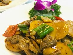 -天宝食坊·啫啫煲大排档(西华路店)