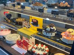 面包甜点陈列柜-DQ·蛋糕·冰淇淋(川沙东海岸店)