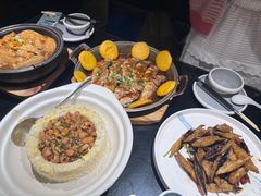 -五谷丰登农家院·地道胶东菜·海鲜烧烤(威海店)
