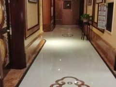 -皇宫大酒店