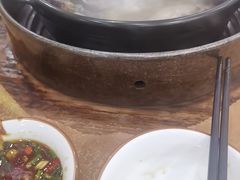 -濠轩阁特色生蚝火锅(水湾路店)