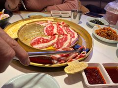 -猪啊牛呀羊啊铜盘烤肉(正大广场店)