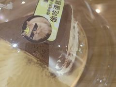 -有猫主题·治愈系猫咖(曾厝垵店)