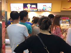 -DQ·蛋糕·冰淇淋(大宁国际商业广场店)