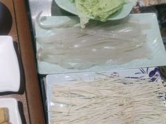 -年巴羊肉铺老铜锅(梅江店)