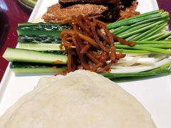 -鸿亨泰杂鱼馆(港馨家园店)