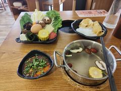 -呷哺呷哺(万达新世界店)