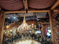 -老牌坊云南鱼豆花火锅(爱建店)